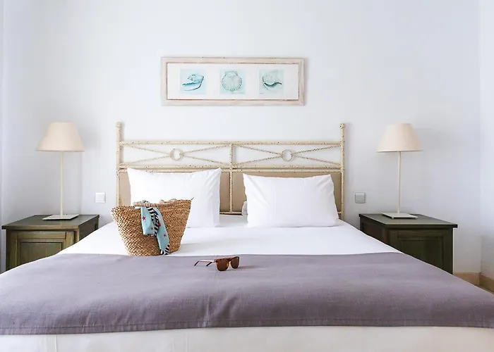 Ona Lomas Village - Club Apartahotel 3*