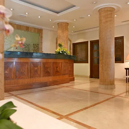 Ona Lomas Village - Club Aparthotel