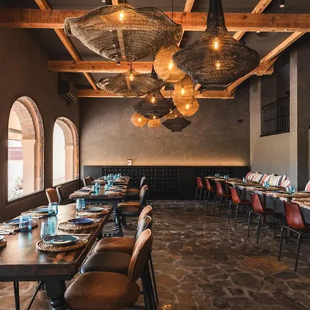 Ona Lomas Village - Club