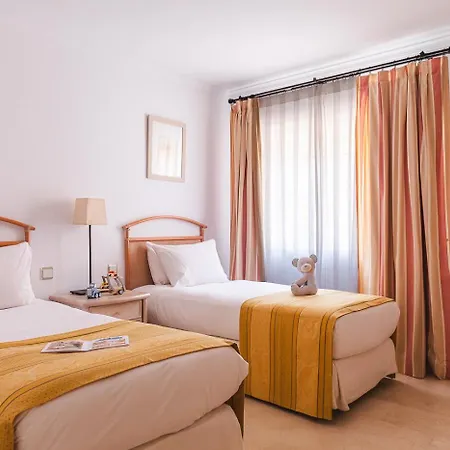 Ona Lomas Village - Club Apartmanhotel